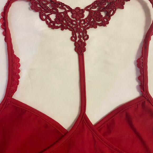 Red Cami tank top with Lace sz large - Picture 3 of 7